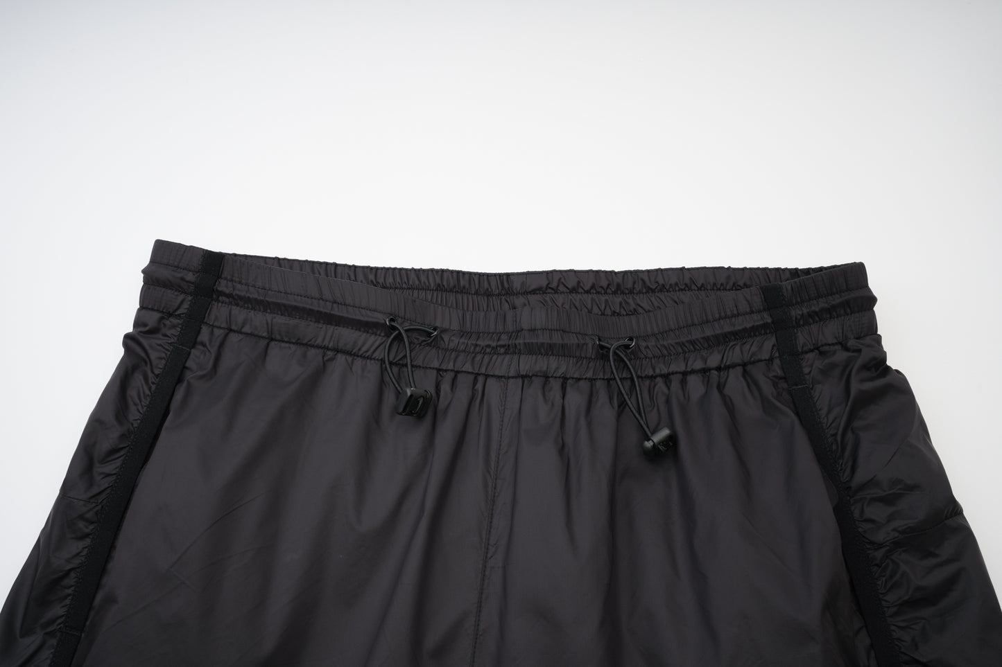 DETACHABLE TRACK PANTS